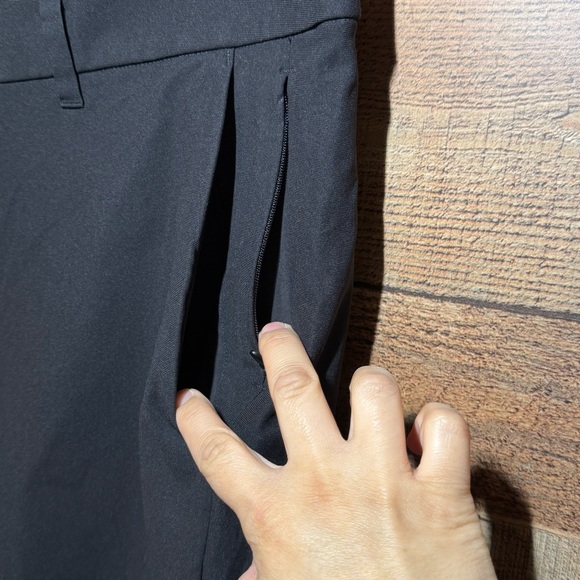 Lululemon Men's Slim Commission Pants Black size 34 Athleisure Golf Outdoor - Picture 5 of 11
